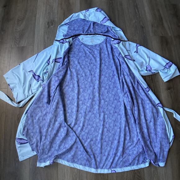 Plover Anywear Robe Unisex One Size Fits Most Blue Narwhal Print Pocket Nautical - Picture 3 of 16